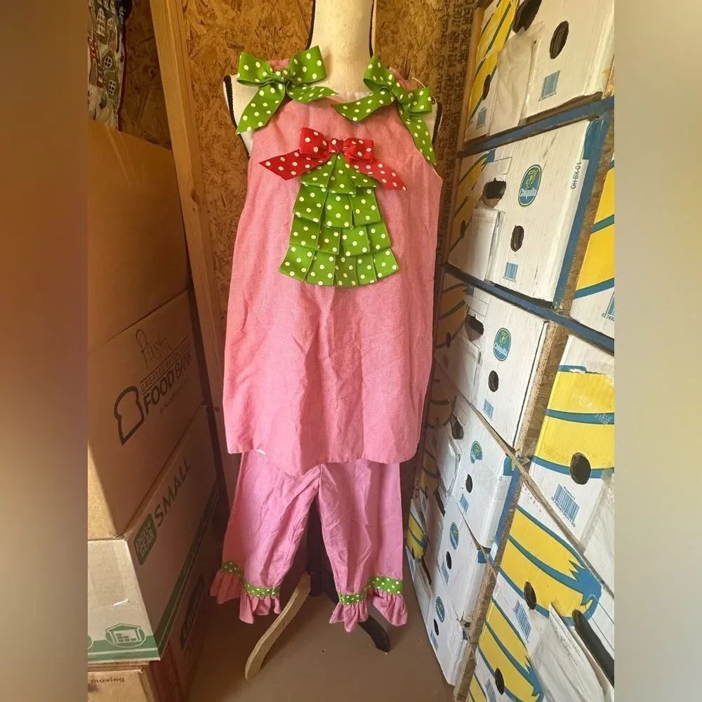 Secret Wishes Pink and Green Polka Dot Kids 2pc outfit